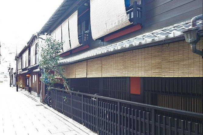 Kyoto Samurai and Geisha Town Private Walking Tour - Who will get the most from this Kyoto day