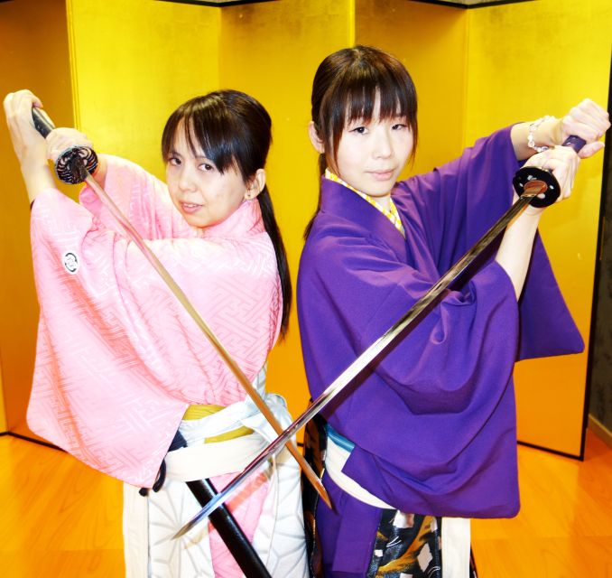 Kyoto: Samurai Sword Class by Experts in Traditional Arts - What this Kyoto class is really teaching