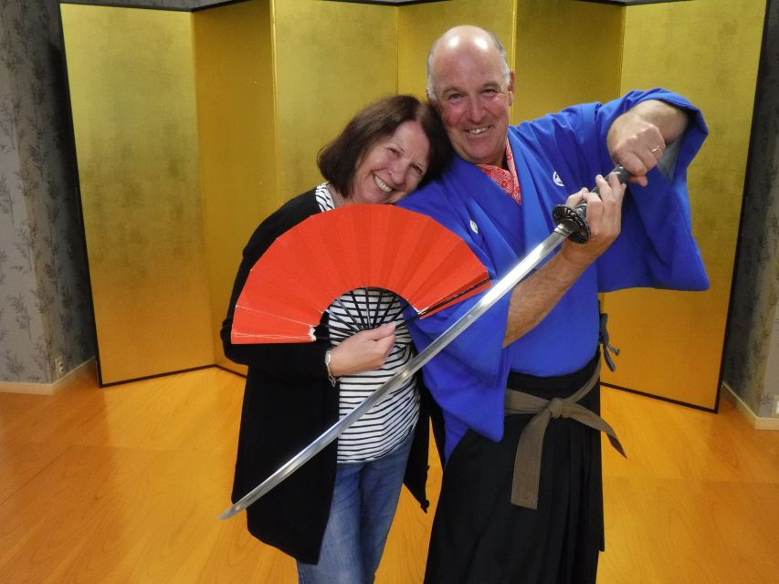 Kyoto: Samurai Sword Class by Experts in Traditional Arts - Timing, group size, and the pace of the visit