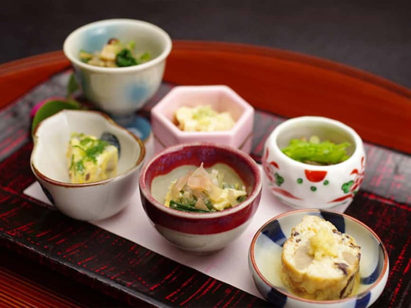 Kyoto:Seasonal Kaiseki Reservation at Hanasaki Nishiki - Adding a maiko or geiko performance