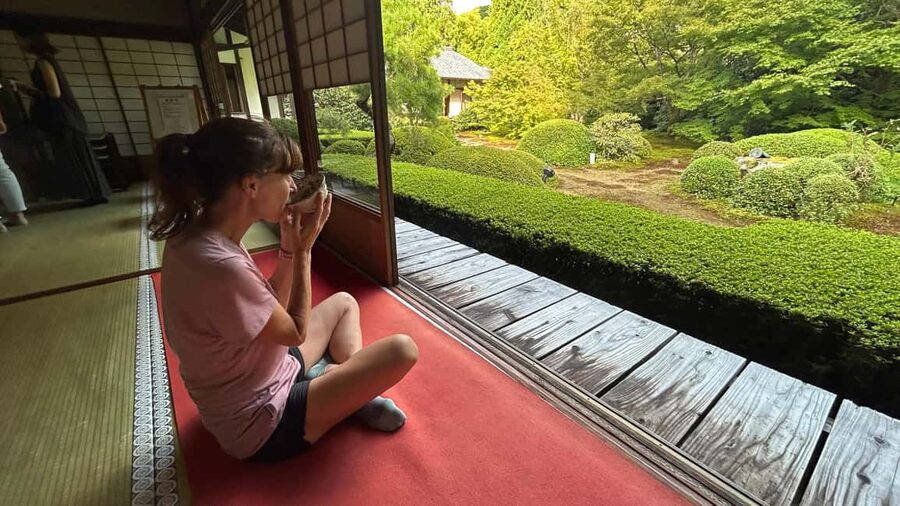 Kyoto: Shakyo & Matcha in Historic Temple Garden - Walking From Tofukuji Station to Sennyu-ji