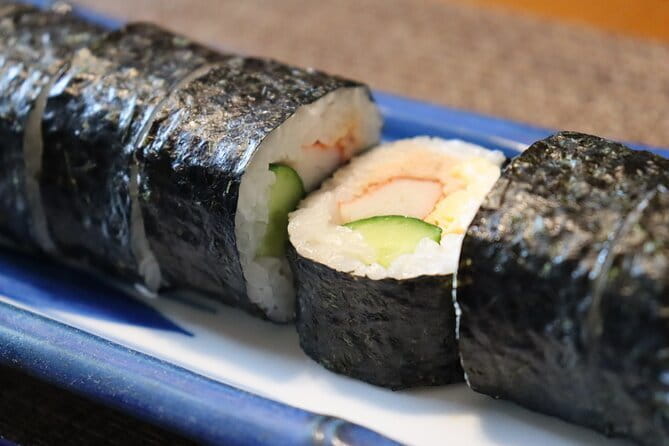 Kyoto Sushi & Takoyaki Cooking Class near Gion and Kiyomizu-dera! - HANA Adds Food Culture to the Meal