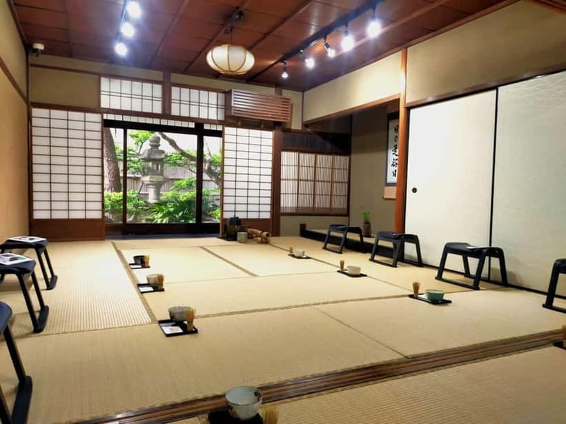 Kyoto: Tea Ceremony in 100-year-old Kyo-Machiya Townhouse - The optional machiya tour and photo time