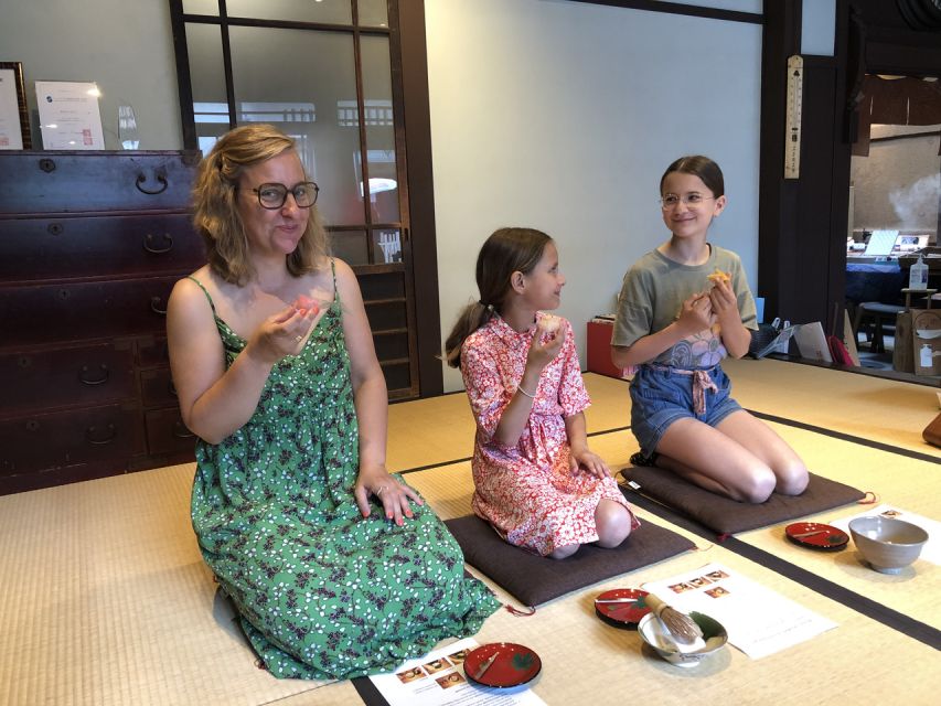 Kyoto: Tea Ceremony Meditation - Make Matcha with Tea Master - What happens during the 45-minute session