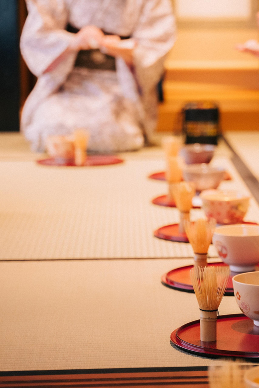 Kyoto: Tea Ceremony with Kimono and Photoshoot - Getting Dressed in a Kimono