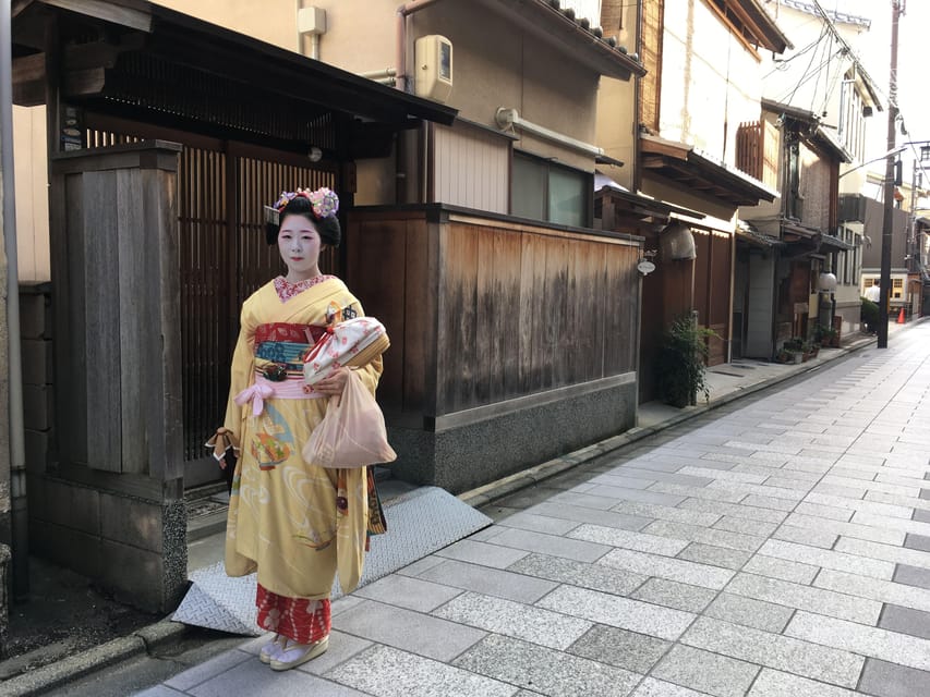 Kyoto: The Geisha Districts of Kyoto Walking Tour - Key points to know before booking