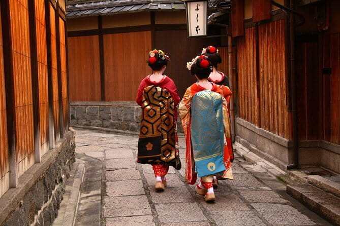 Kyoto tour 12 hours Private Nagoya pick up available - Fushimi Inari’s thousands of red torii