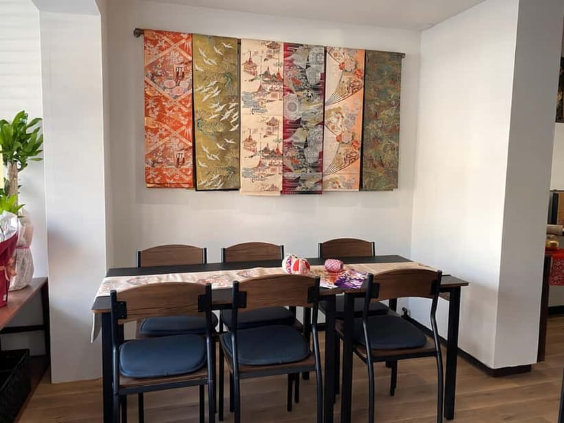Kyoto: Traditional Kimono Fabric Handicrafts Workshop - Learning what Temari means in Japan