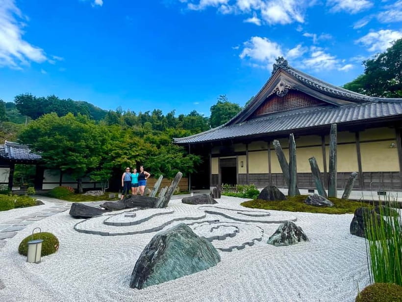 Kyoto : True Kyoto Avoid the crowds E-Bike Tour - Local neighborhoods instead of a checklist of sights