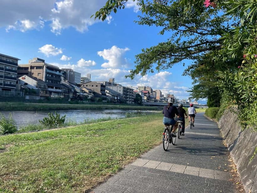 Kyoto : True Kyoto Avoid the crowds E-Bike Tour - Is $88 good value?