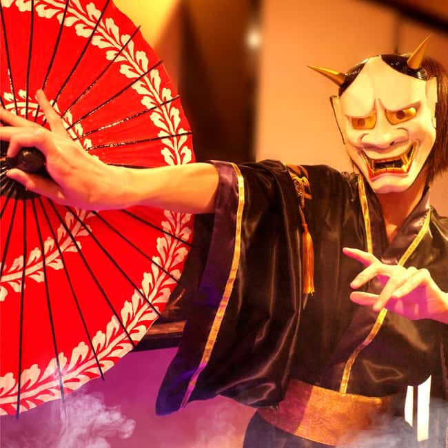 Kyoto: Wazuma Magic Show & Tea Ceremony - A quiet change of pace with Uji matcha