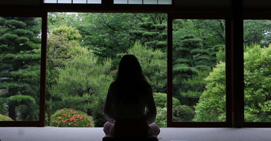 Kyoto: Zen Experience in a Hidden Temple - Meeting Eitetsu Nishida, the 16th-generation abbot