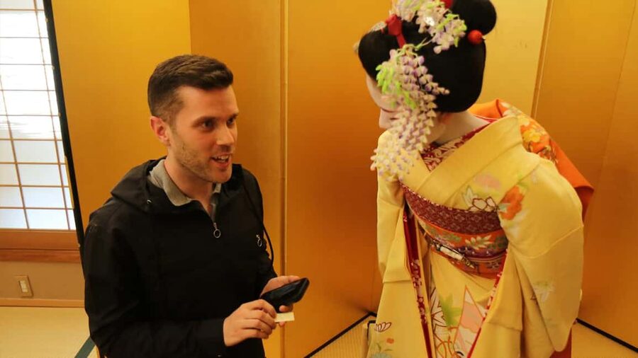 Maiko Dance and Tea Ceremony on a Noh Stage in Kyoto - What the strong feedback tells you
