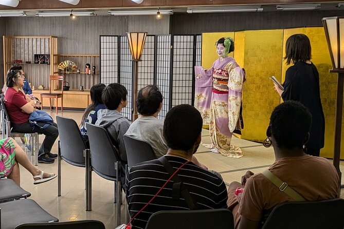 MEET MAIKO: Meet-&-Greet, Maiko Show & Experience in Kyoto - A plain English introduction to the maiko and geiko world