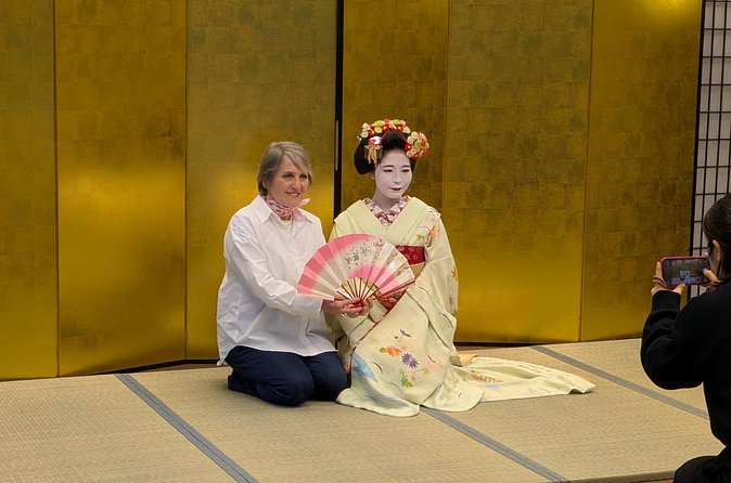 MEET MAIKO: Meet-&-Greet, Maiko Show & Experience in Kyoto - Timing, transport, and seating tips