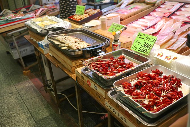 Nishiki Market Brunch Walking Tour (7 Tastings + Brunch) - Crowds, weather, and what to wear