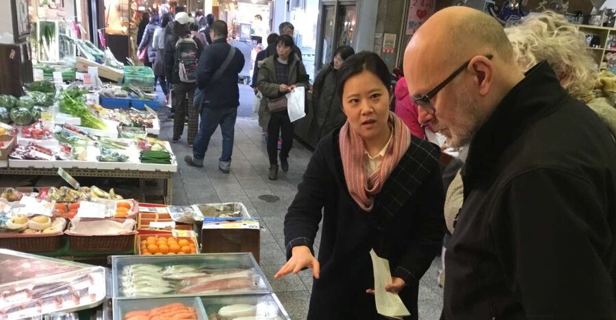 Nishiki Market Food Tour with Cooking Class - Why Nishiki Market makes a better classroom with a guide