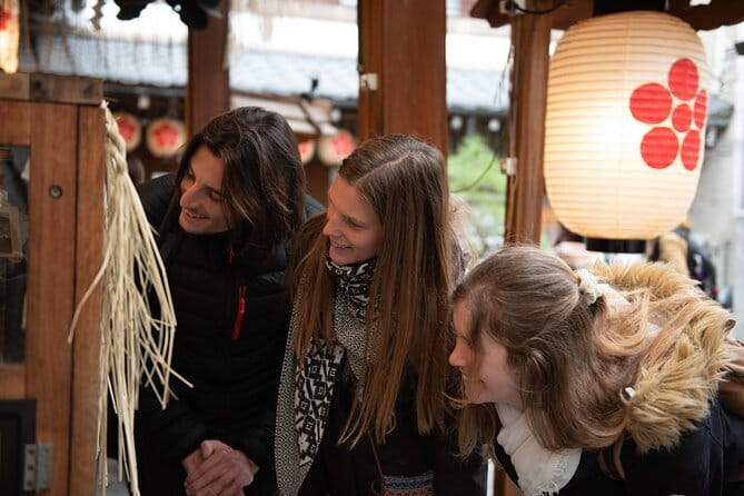 Nishiki Market, Private Sushi class & Sake Tasting in Townhouse - Timing, meeting points, and the walk afterward