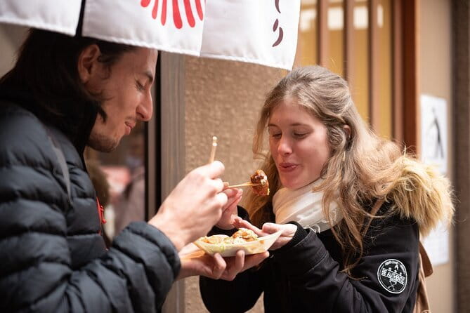 Nishiki Market, Private Sushi class & Sake Tasting in Townhouse - A small shrine behind the market lanes