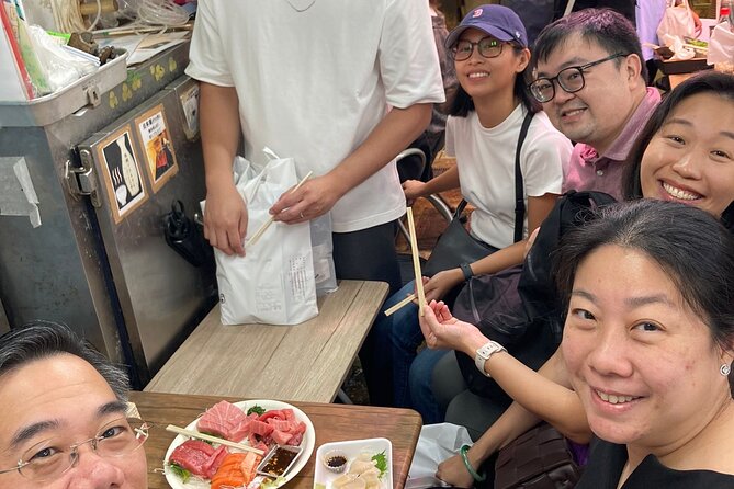 Nishiki Market Walking Food Tour with Local guide - Ending at Nishiki Tenmangu Shrine