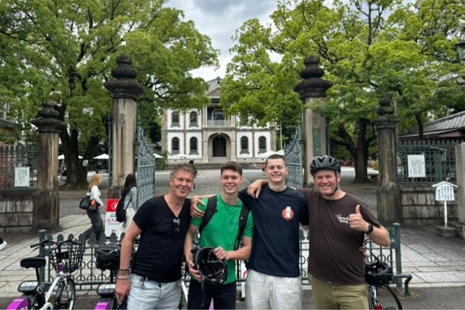 No. 1 E-Bike Tour for Up to 5 Guests in Kyoto with a Local! - Nishi Honganji gives the ride a serious start