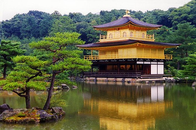 One-Day Tour of Kyoto's Highlights from Osaka/Kyoto - Lunch, bus comfort, and the real pace of the day