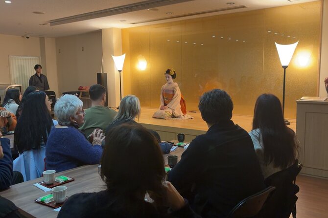 One Hour Geisha Show in Gion Kyoto - Why the Q&A matters