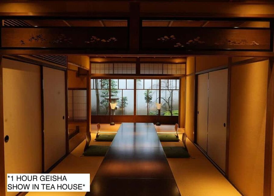One Hour Geisha Show in Kyoto - Two Five-Minute Dances, Not a Nonstop Show