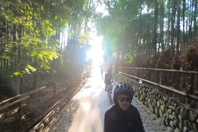ONLY YOU in the Bamboo Forest! 4 hours E-bike tour with a local - A guide-led ride with a personal feel