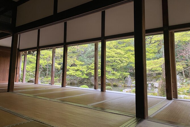 Private car tour Let's uncover secrets of majestic Kyoto history - Otagi Nenbutsu-ji and an unusual artistic setting