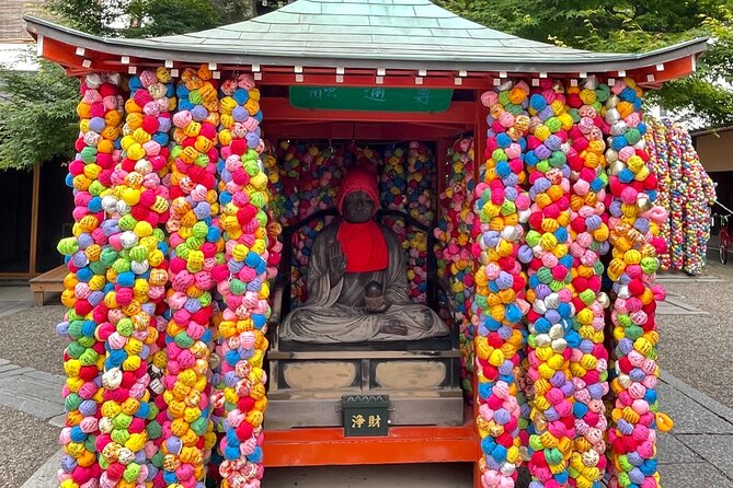 Private Custom Tour of Kiyomizu & Yasaka—by Young Local Guides - Yasaka Koshin-do and its colorful cloth charms