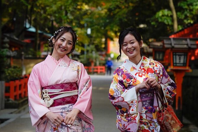 Private Customized Tour with Local Guide In Kyoto - Yasakanoto Pagoda and the best-known photo stop
