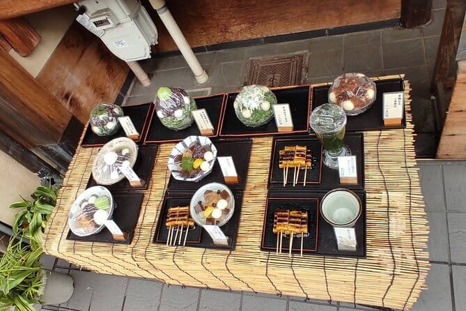 Private Customized Walking Tour in Kyoto - Fushimi Inari and the long line of red gates