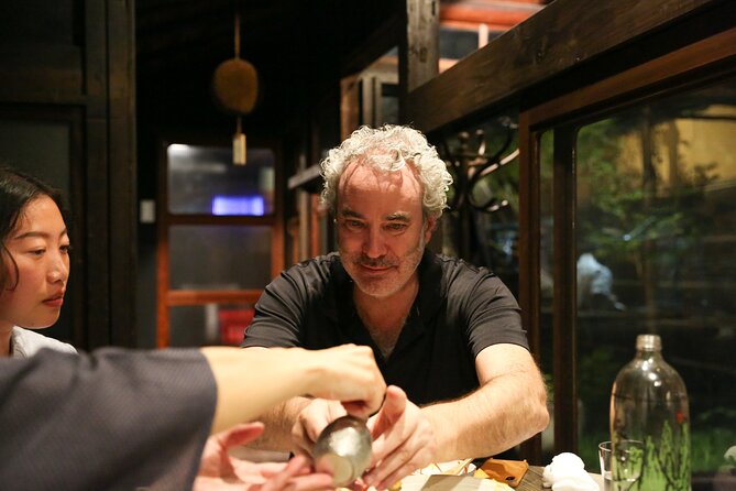 Private Food & Sake Tour in Central Kyoto with Sake Sommelier - Starting with sake and Kyoto food culture