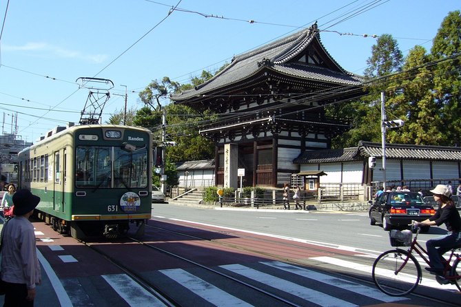 Private Highlights of Kyoto Tour - Gekkeikan and the southeast route