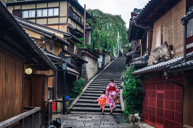 Private Kyoto Family Tour with a Local – 100% Personalized - Gion lanes, wooden houses, and stories children can follow