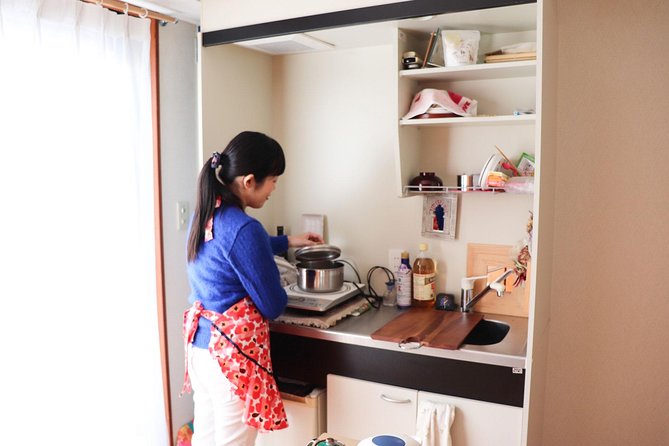 Private Kyoto Sushi Cooking Class & Tea Ceremony with Emika - Choosing between sushi and Kyoto Obanzai