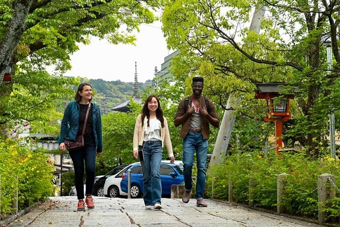 Private Kyoto Tour with a Local, Highlights & Hidden Gems, Personalised - Kiyamachi Street and the food conversation