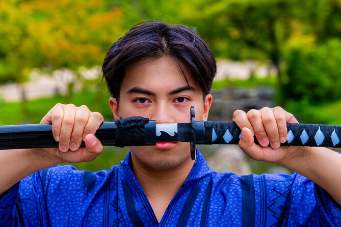 Private Photoshoot Experience in Kyoto ( Gion ) - Kimono sessions, umbrellas, and weather