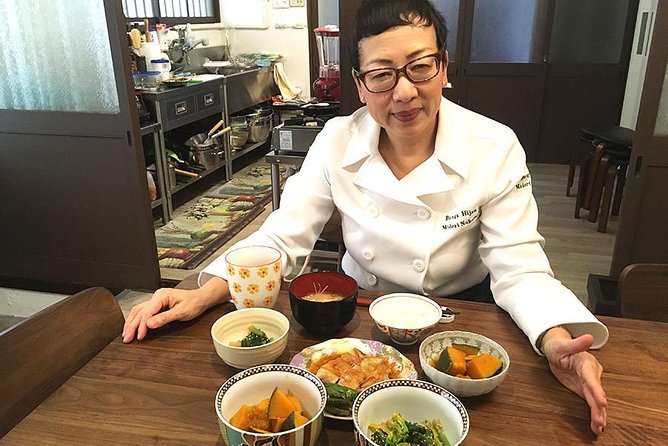 Private Ramen or Gyoza Cooking Class in Kyoto with Chef Midori - What happens during the 2.5-hour visit