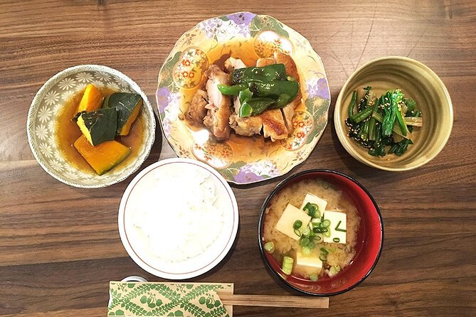 Private Ramen or Gyoza Cooking Class in Kyoto with Chef Midori - Why Midori makes this more than a recipe lesson