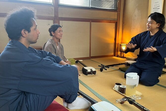 Shamisen Discovery in Kyoto 【Group】 - A hands-on way to meet Kyoto’s shamisen
