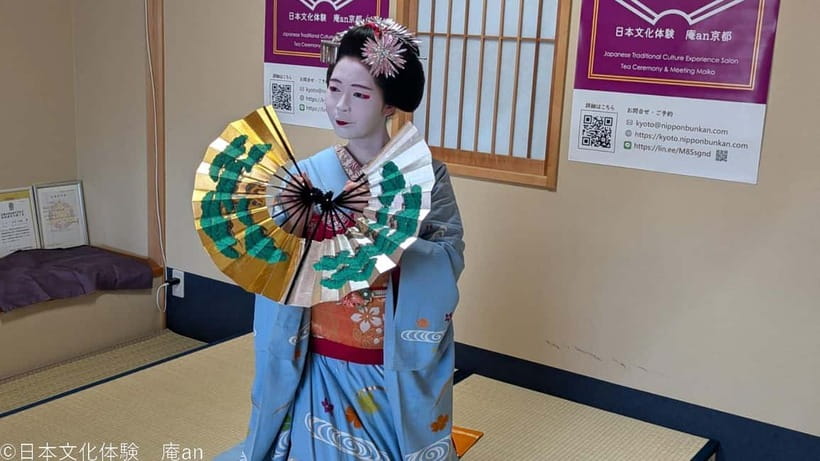 Simple Plan with Maiko - What the tea ceremony demonstration shows you