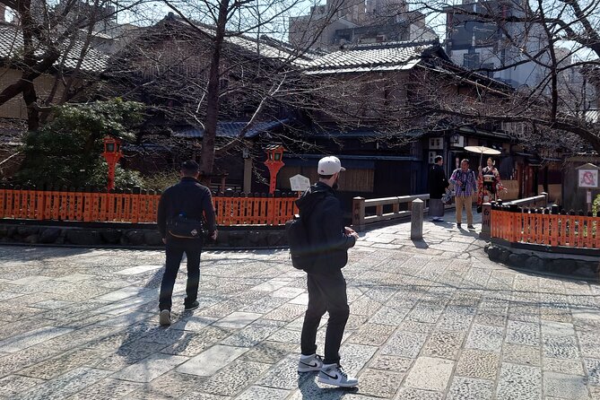 Start from Kyoto Station: Early Morning E-Bike Tour with Kyotoite - Why an early e-bike ride works in Kyoto