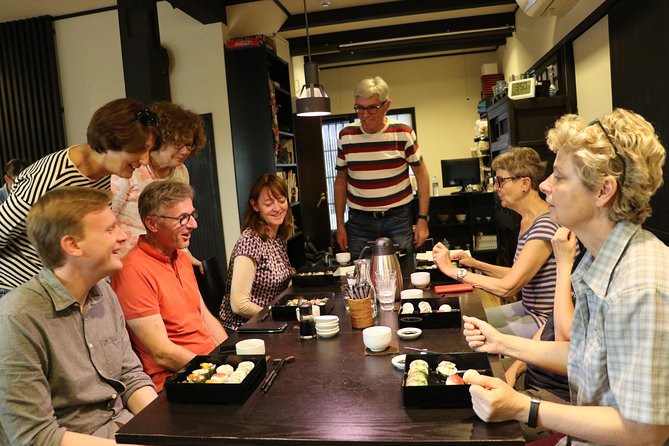 Sushi - Authentic Japanese Cooking Class - the best souvenir from Kyoto! - Food etiquette is part of the meal