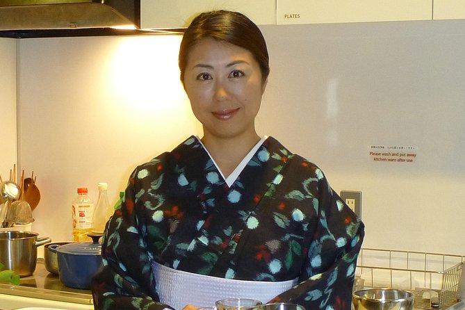 Sushi - Authentic Japanese Cooking Class - the best souvenir from Kyoto! - Booking timing and practical planning