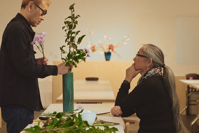 Traditional Japanese Flower Styling Workshop - Ikebana in Kyoto - Why this Kyoto flower lesson feels different