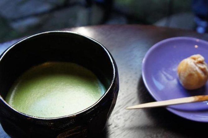 Traditional Tea Ceremony in Kyoto - Why ryurei gives this Kyoto tea lesson a special angle