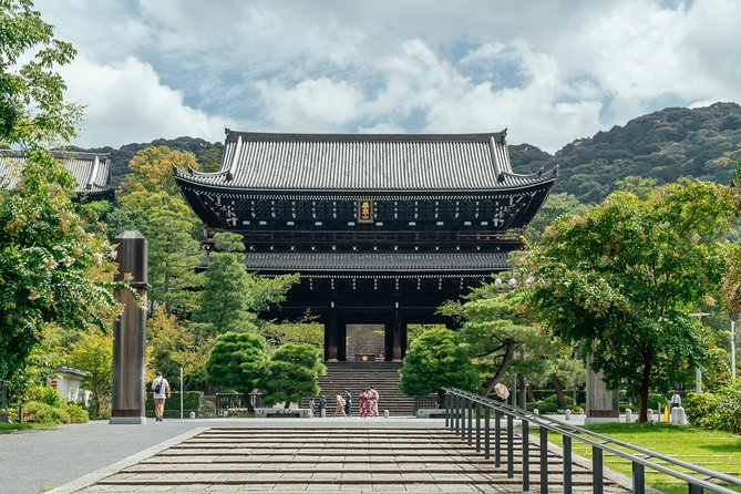Treasures of Kyoto: Geishas & Traditions Private Tour - Key points to know before booking