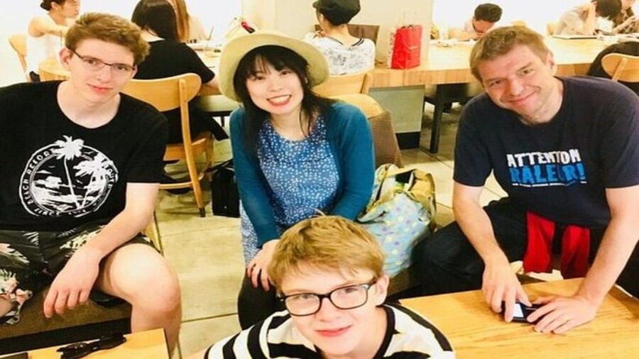 Treasures of Kyoto: Gion & historical Walking Tour - Yasaka Shrine and the Gion Shrine connection